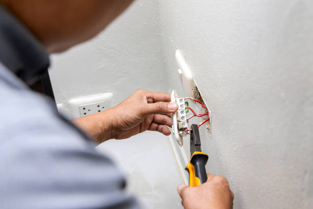 Best 24-Hour Electrician  in Metamora, IL